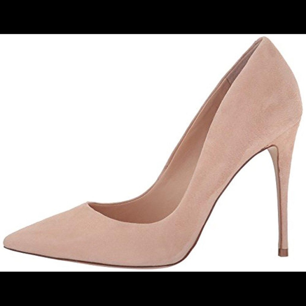 Steve Madden suede pumps